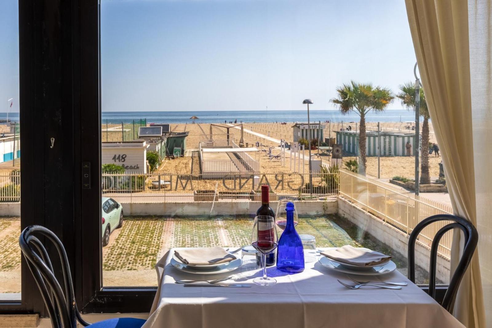 Grand Meeting Hotel Rimini Dış mekan fotoğraf