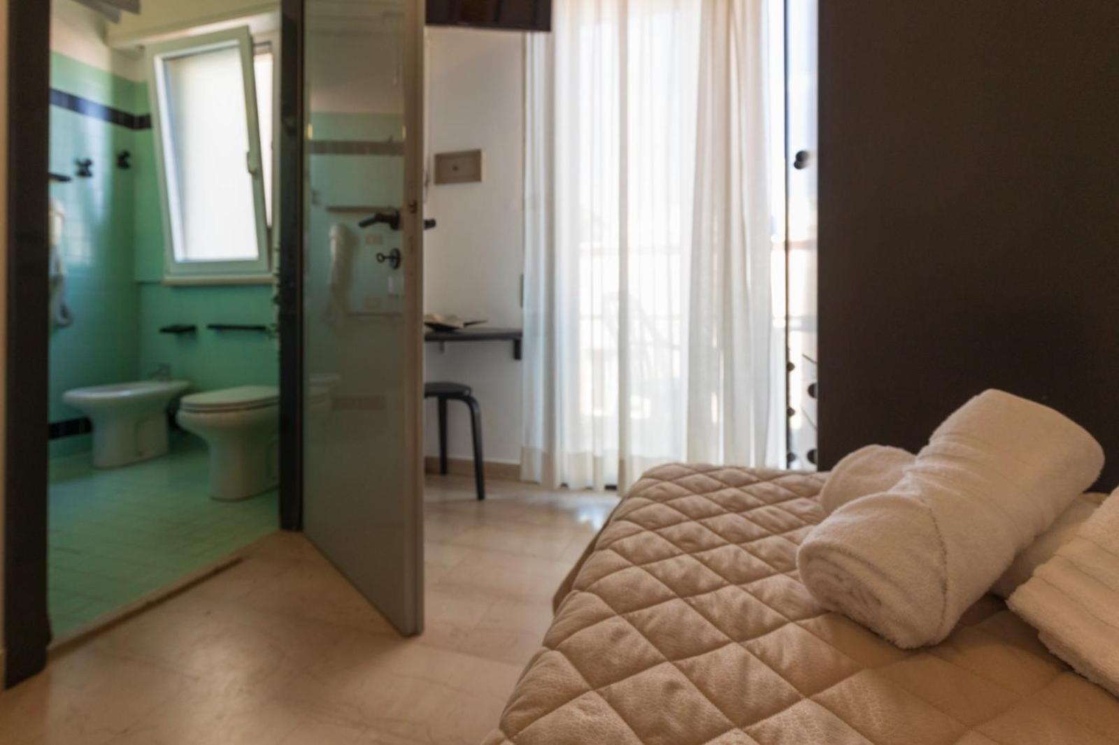 Grand Meeting Hotel Rimini Dış mekan fotoğraf