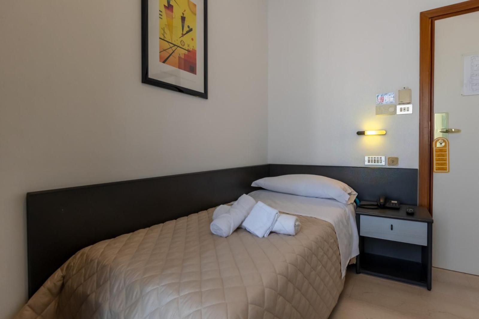 Grand Meeting Hotel Rimini Dış mekan fotoğraf