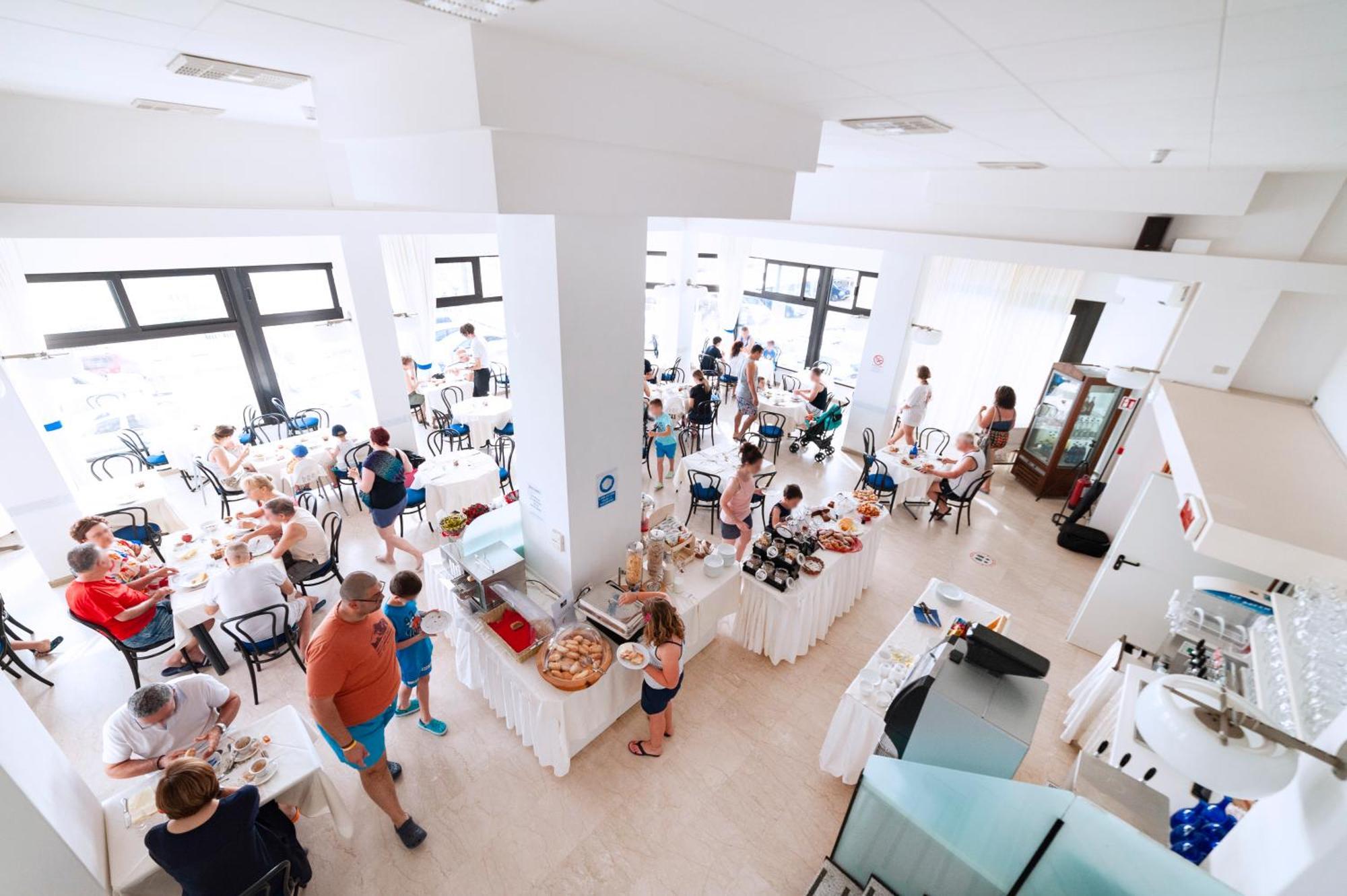 Grand Meeting Hotel Rimini Dış mekan fotoğraf