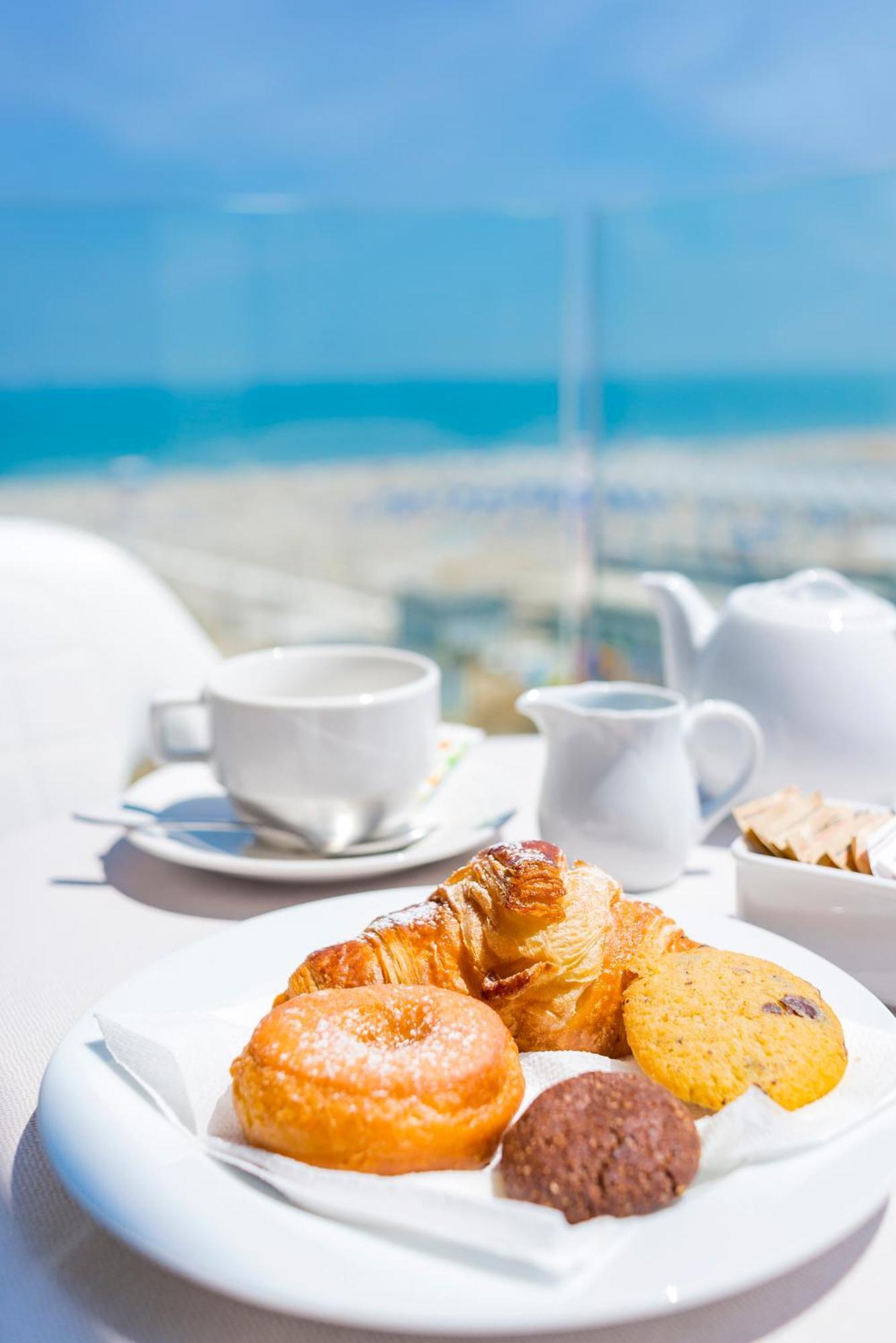 Grand Meeting Hotel Rimini Dış mekan fotoğraf